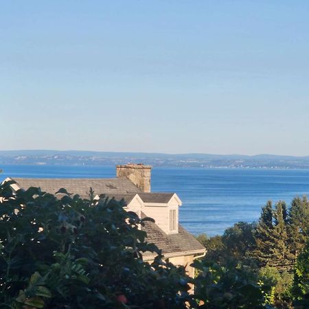 Auberge Des Nuages Hotel La Malbaie Exterior photo