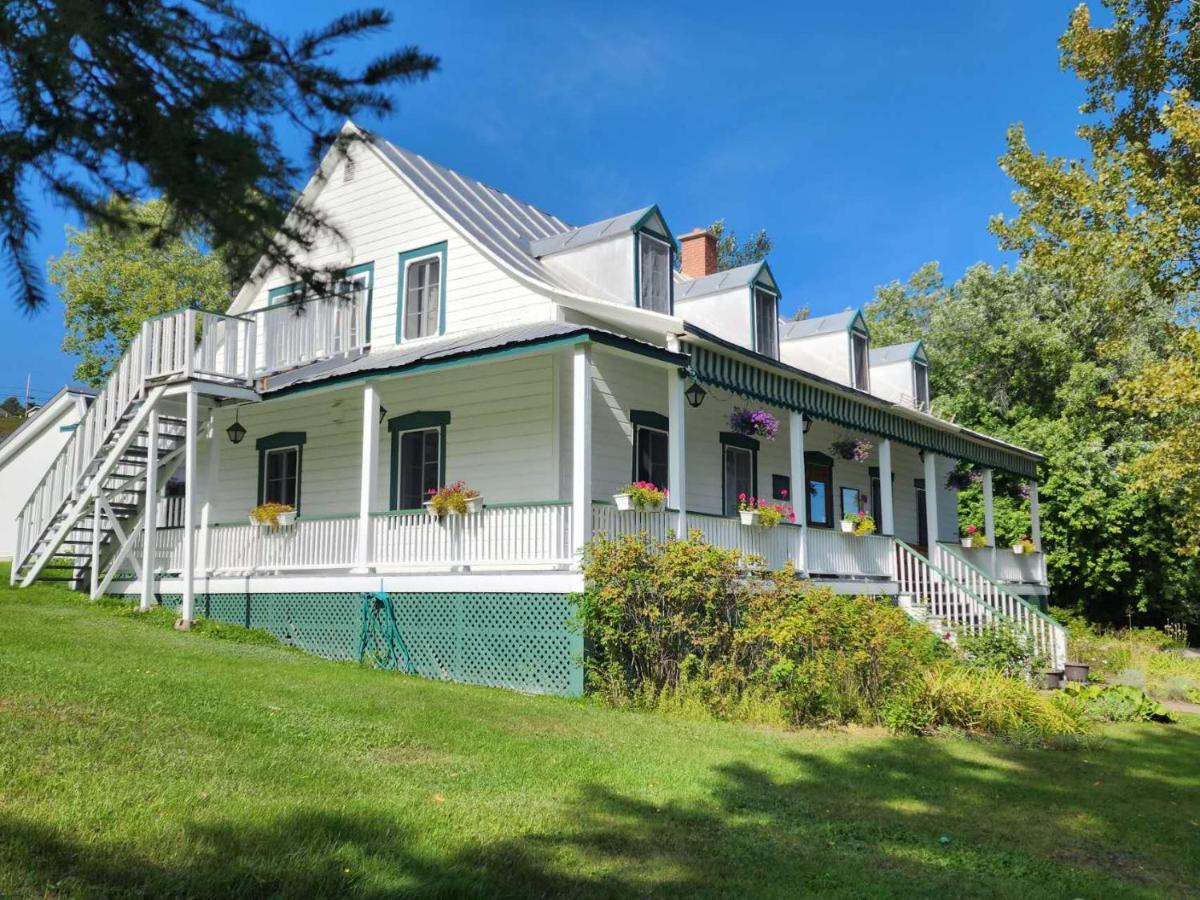 Auberge Des Nuages La Malbaie Exterior photo